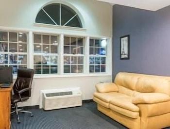Baymont By Wyndham - Rochester Motel